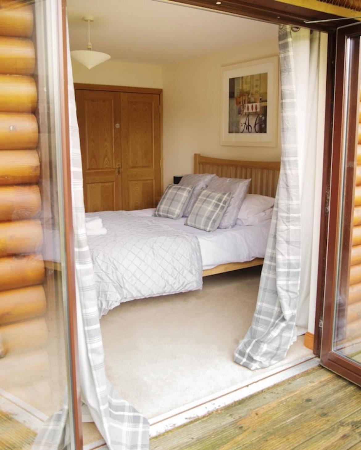 Na Craigean Lodge Glengoulandie Kültér fotó